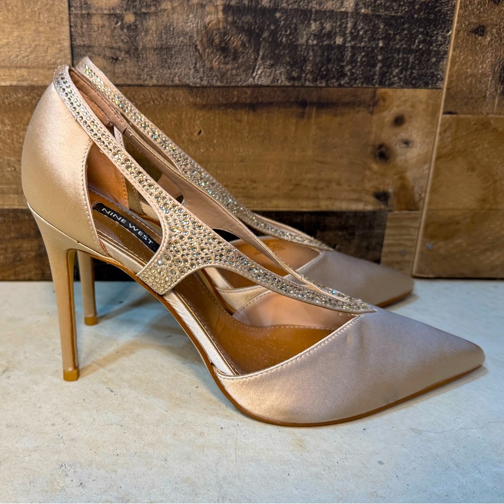 Nine West Silky Cream Champagne Rhinestone Studded Stiletto Heels 10 Ab 140